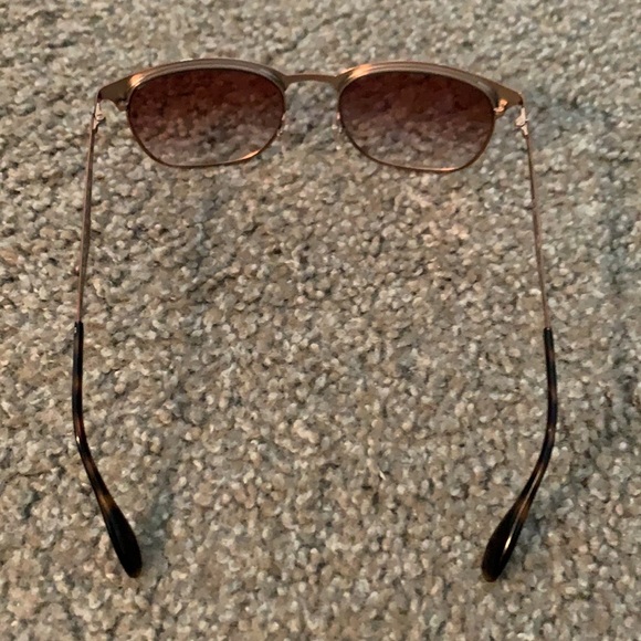 Ray-ban sunglasses pink gradient lenses